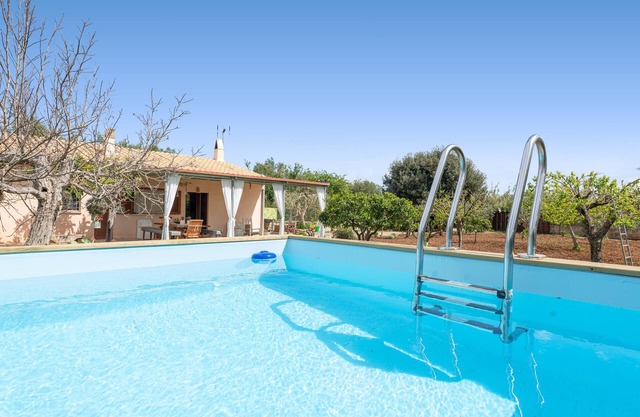 Sa Caseta (Búger) - Two Bedroom Chalet, Sleeps 4