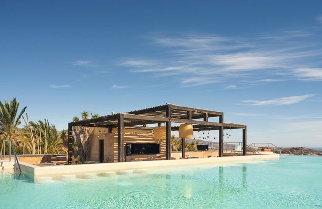 Salobre Hotel Resort & Serenity