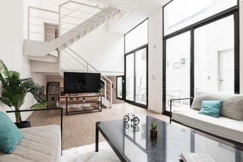 Salvador 5879 'A' 4 Bd BBQ & Pool Palermo