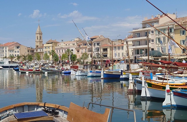 Sanary sur mer Jolie Appartement Centre Sanary Calme Absolu Proche du Port