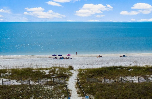 Sand Buckets Unit D, Ocean View Beach Townhouse