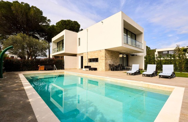 SanPietro Vacation Villa 007