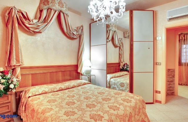 Santo Stefano Apartment