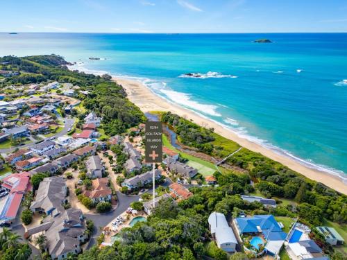 Sapphire Beach Poolside Retreat