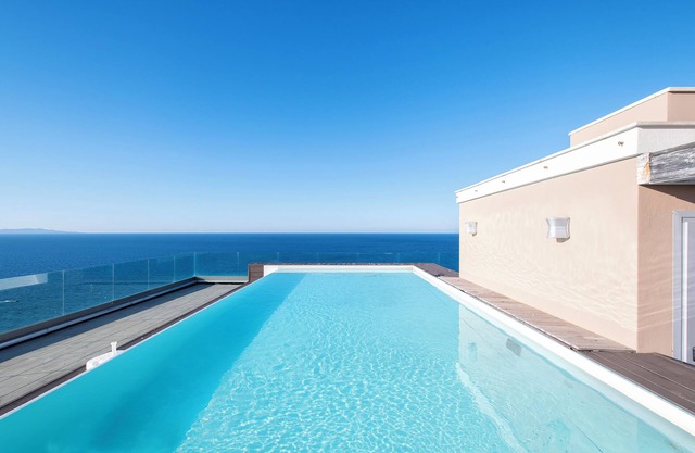 Sardinia Re - Miramare 8 Sea View