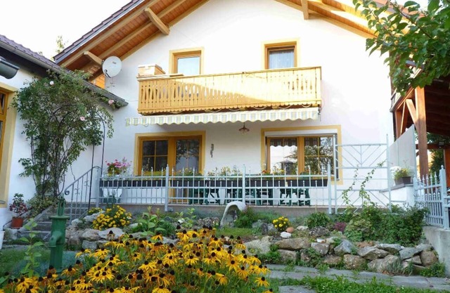 Schöne, zentrale Ferienwohnung mit Südterrasse