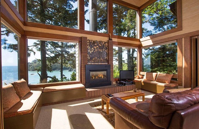 Sea Cliff - Perched above Sea, Romantic & Private!