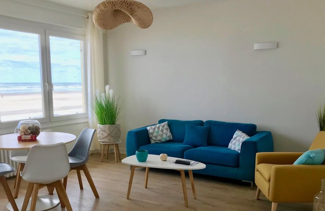 SEA VIEW APARTMENT RAISED GROUND FLOOR