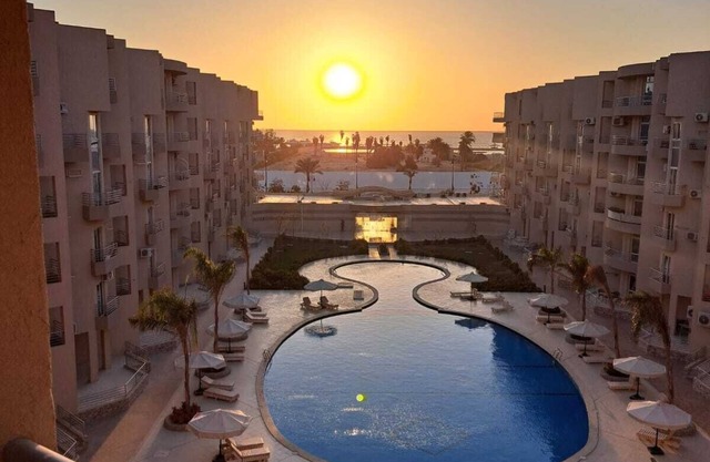 Sea View Beach Access Hurghada Condo