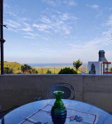 Sea View Family Residence