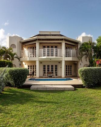 Sea View Villa Cluster 63A- 2BR,Pool,Wifi,Golf