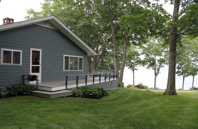 SeaScape-Trenton Oceanfront very close to Acadia Nat'l Park in tranquil setting