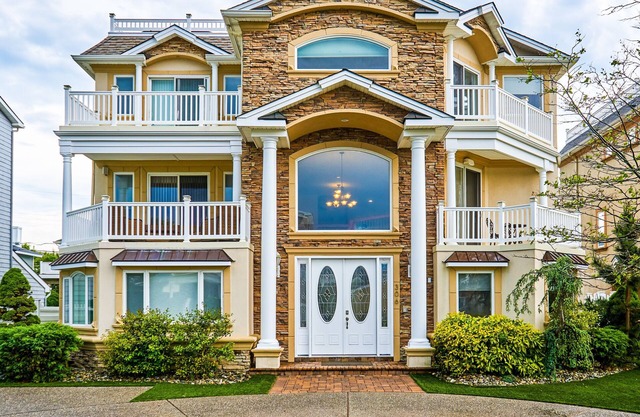 Seaside Beach Mansion w/9 Bedrooms, 8 Full Baths, Pool, Elevator & Rooftop Deck.