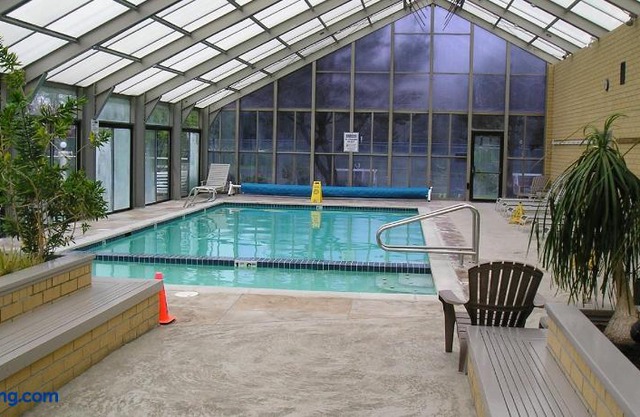 Seaside Camping Resort Studio Cabin 3