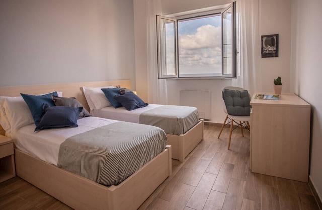 Seaview Rooms in the city center - Double Room