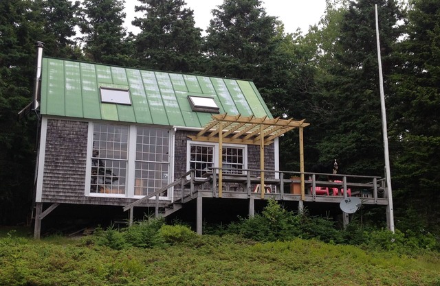 Secluded Cottage with Stunning Ocean Views