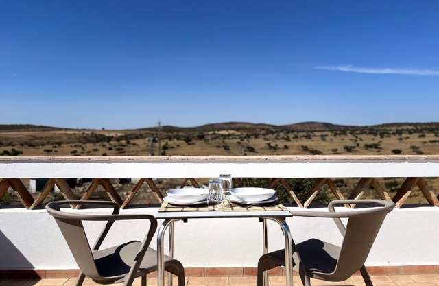 See You Again Mértola - Suites do Tamejoso