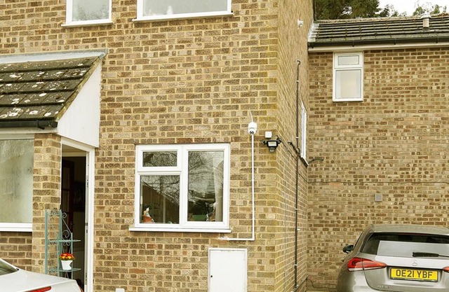 Self contained cosy Annexe, with patio, and privacy guaranteed.