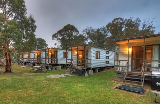 Self Contained Park Cabin