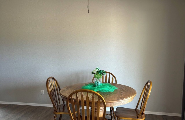 Serene 3-bedroom house in Valle Vista Golf Community on route 66