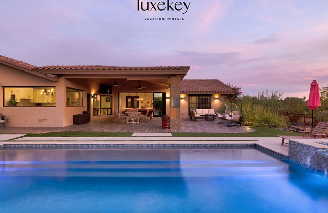 Serene by LuxeKey | Pool, Spa, Shuffleboard, Horseshoe & Desert Views
