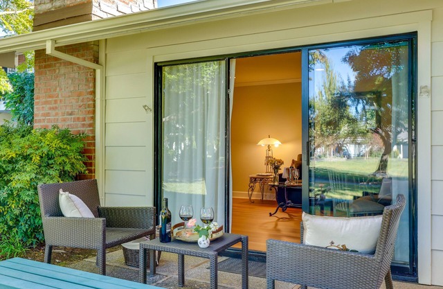 Serene Napa Retreat w/Pool Access & Patio!