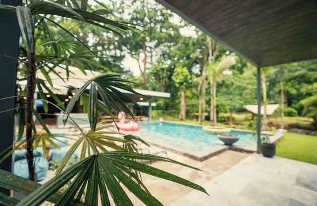 Seven Ranch Luxury Jungle Villa, perfect for large groups, 5 mins downtown Jaco