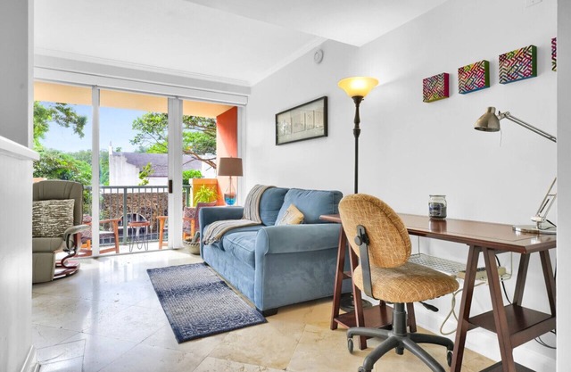 SF Sunny Getaway + Pool & Parking