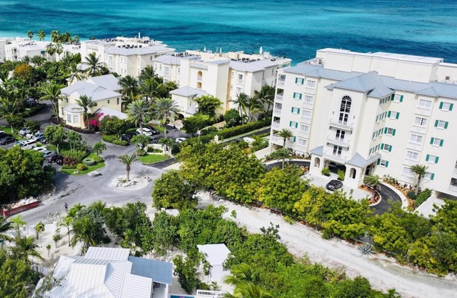Shades of Blue Villa , Steps Away From Grace Bay Beach