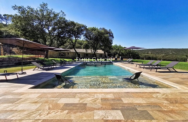 Sheepfold for rent in Brue-Auriac, Var, in the heart of nature