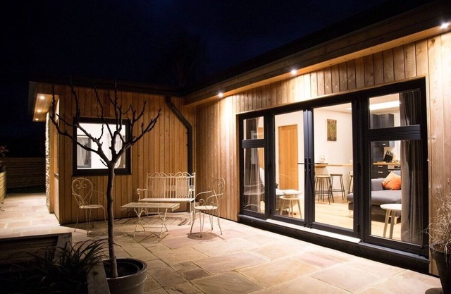 Sheepwash Lodge West Wittering - Quiet get away.