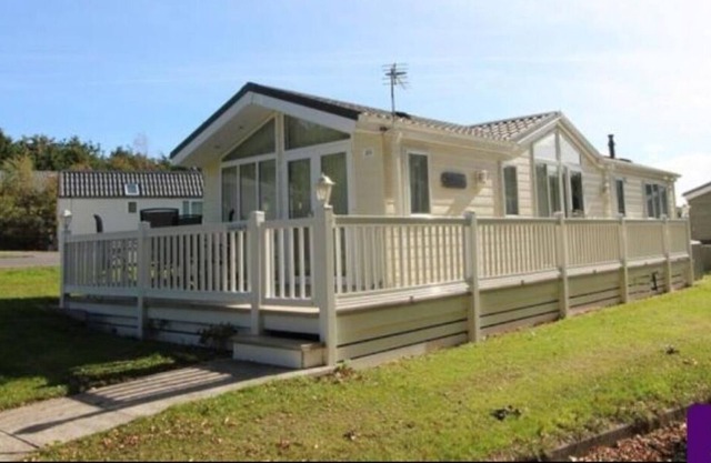 Sheric Lodge @ Shorefield Country Park