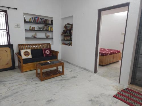 SHI's Spandha 2bhk Near KMCH Hospital & Airport