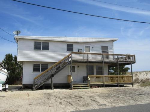 Ship Bottom 2Nd Floor Duplex With Great Ocean Views