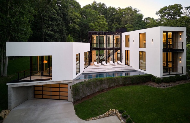 Shore House - A Luxury Beach Retreat