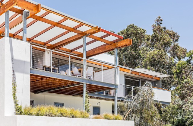 Shore House Eagle Bay - Panoramic Ocean Views