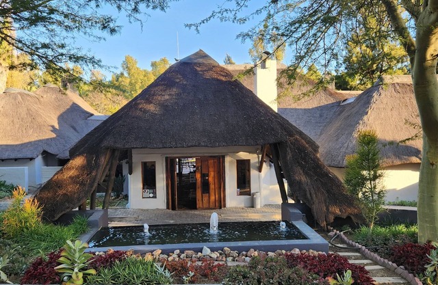 Shumba Valley Lodge Lanseria Airport