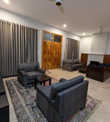 Signature Suite 2BR At Country Club Resorts Balakot