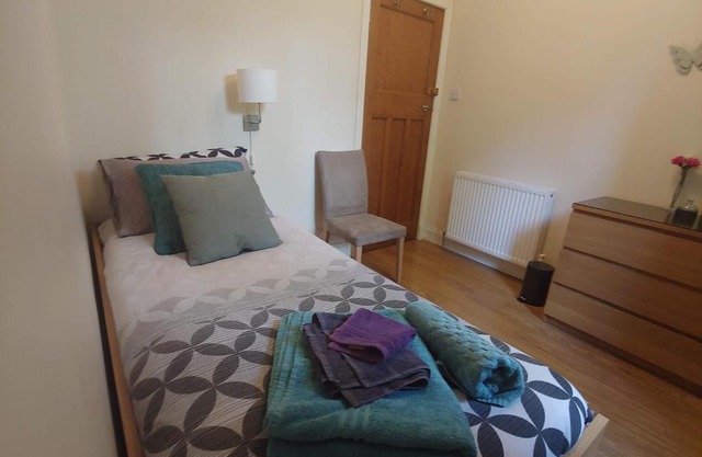 Single-Double Bedroom close to city center