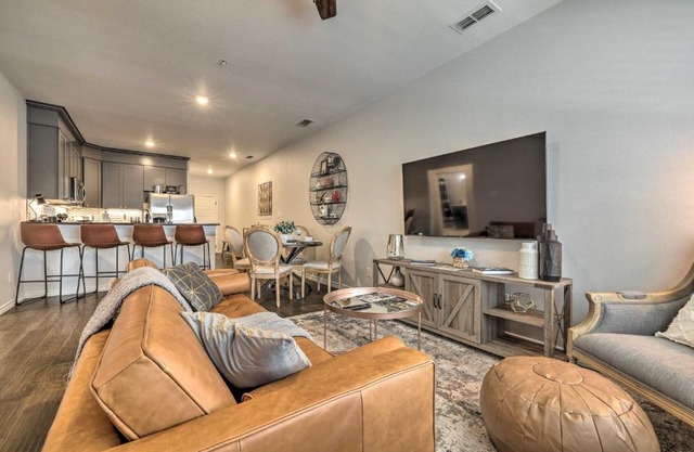 Single-Story Condo Less Than 1 Mile From Downtown!