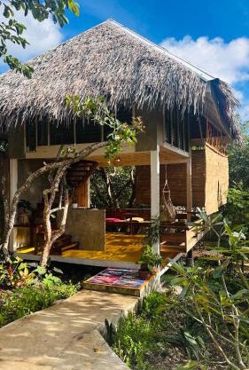 Siquijor Huts and Suzuki Jimny Car included