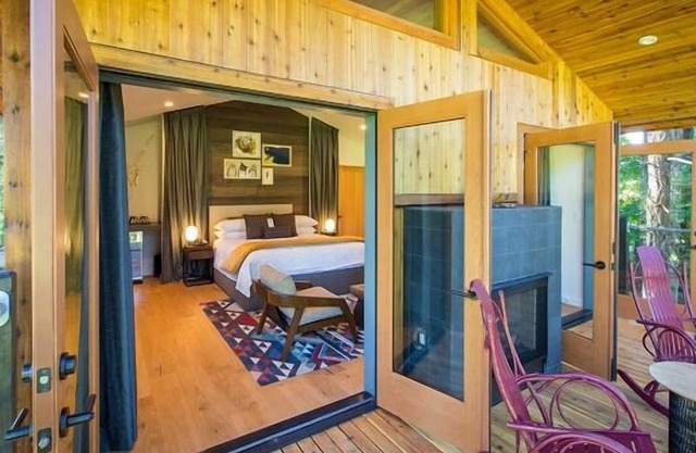 Skamania Lodge! Onsite Pool, Golf, Spa, Hot Tubs!
