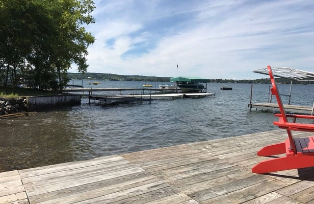 Skaneateles Cottage , East side of Lake @ 5 Mile Point