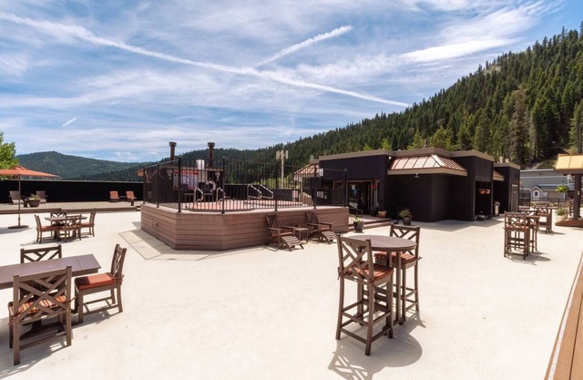 Ski in/out at the Palisades Resort Village