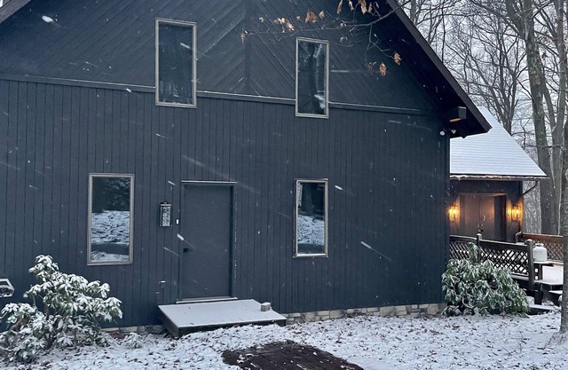 Ski-In Ski-Out @ Mountain Memories located at Hidden Valley Resort PA