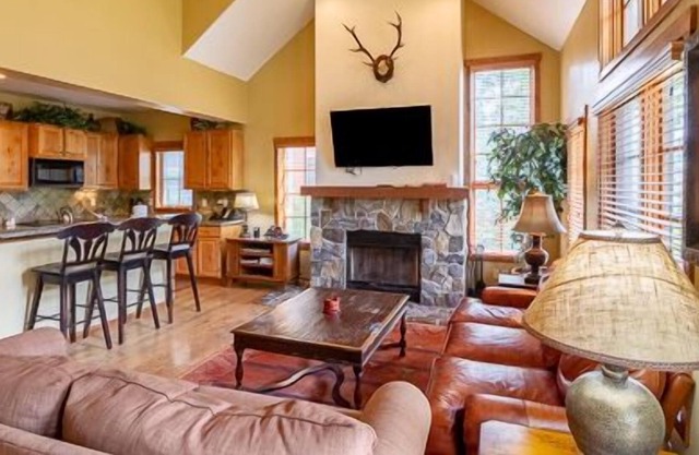 Ski in/Ski out | Private Hot Tub | Spectacular Mountain Views