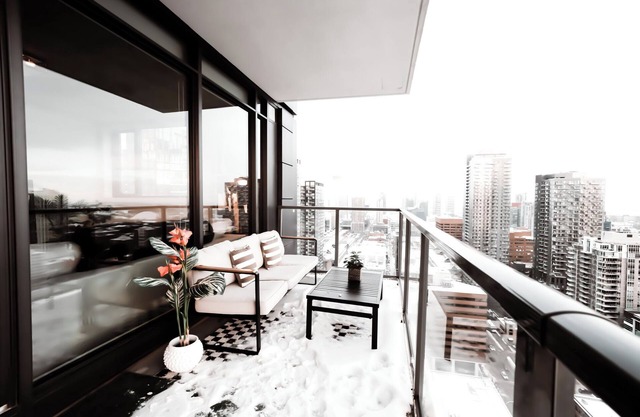 Sky Palace | Downtown Luxury Apartment Pool Gym