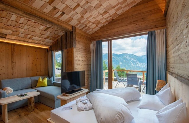 Sky Suite Large, separate WC and bath/shower (4-6 n.) - Nature and Wellness Hotel