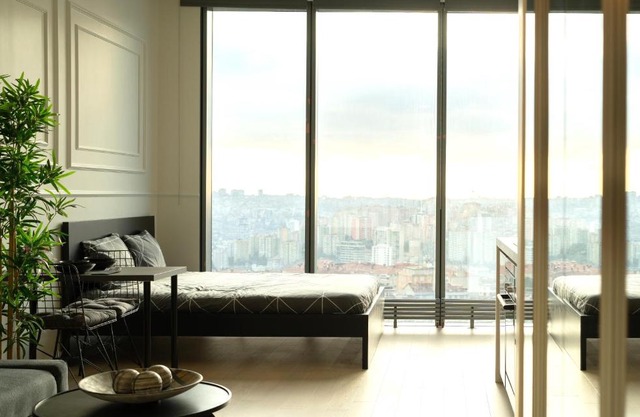 Skyland - 32nd Floor Luxury Studio Apartment