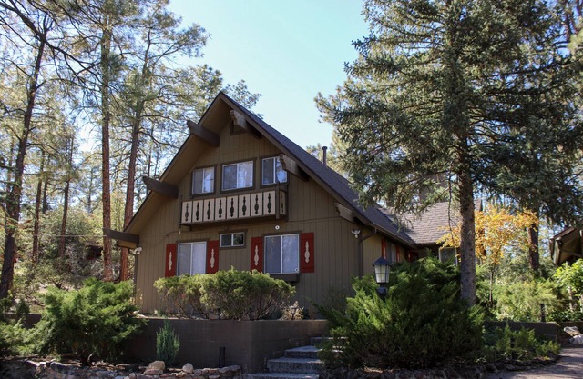 Skyview Chalet - Prescott Cabin Rentals